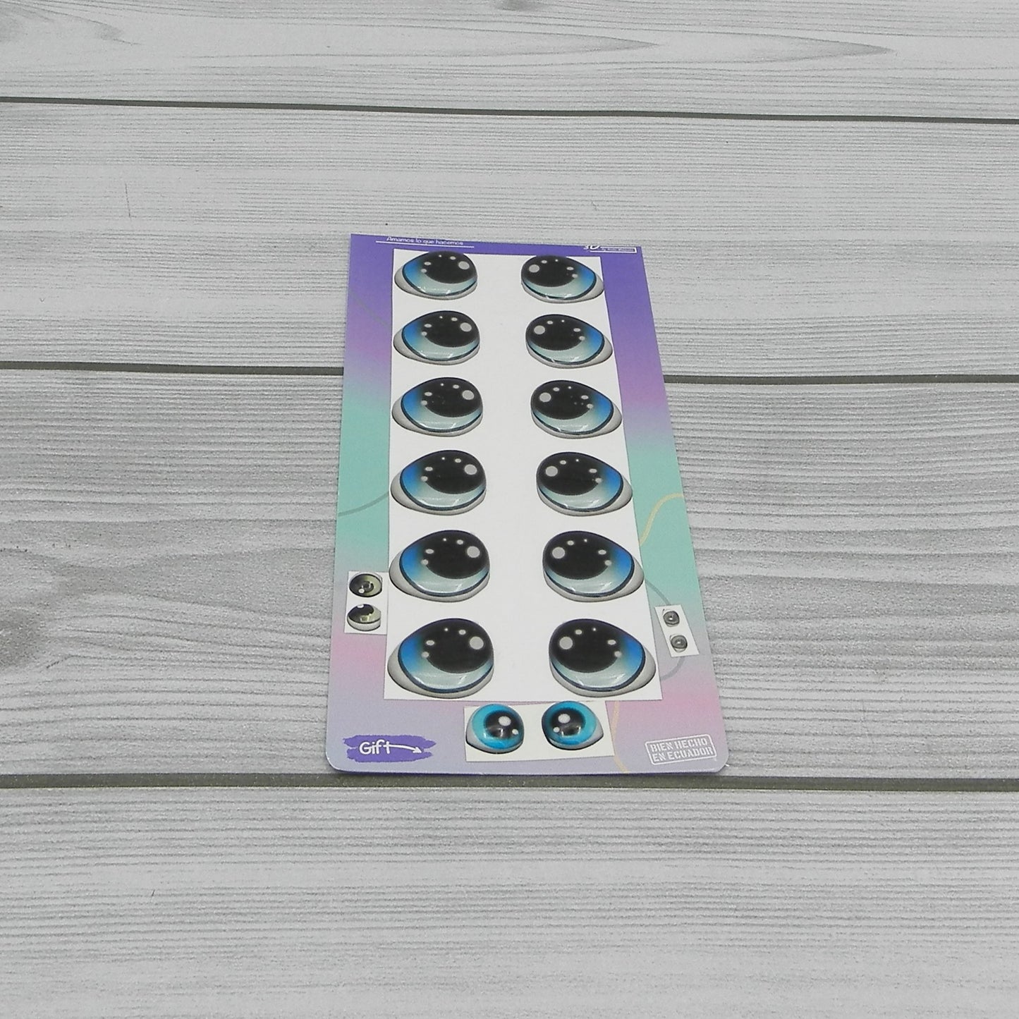 Yeux 3D mesurant 20 mm Code 037D20