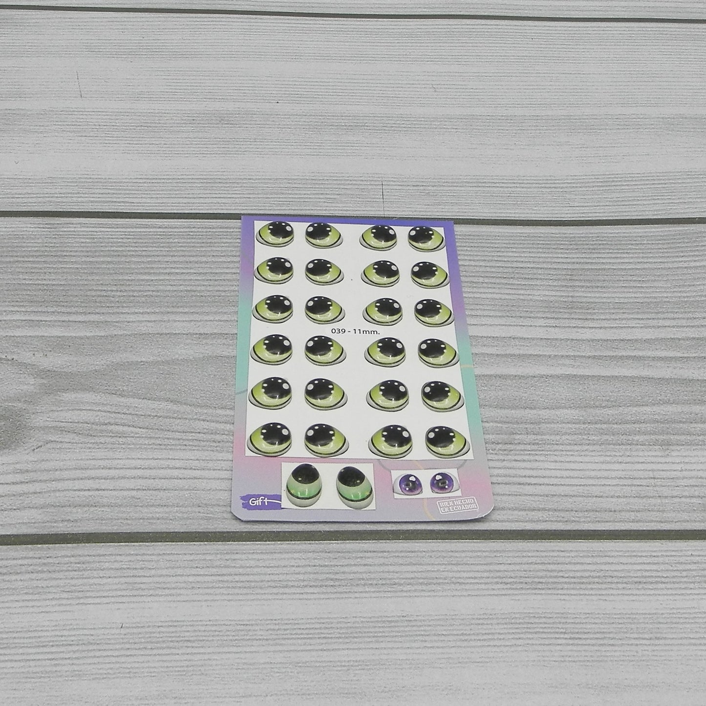 3D eyes measuring 11mm code 039D11
