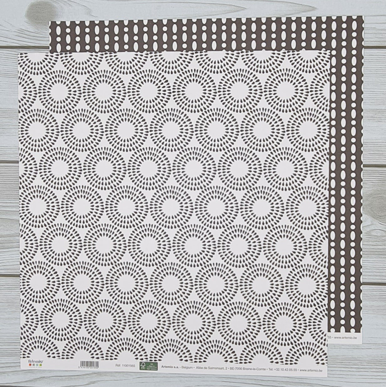 Foglio Artemio Bianco-Nero Caleidoscopio e Bolli
