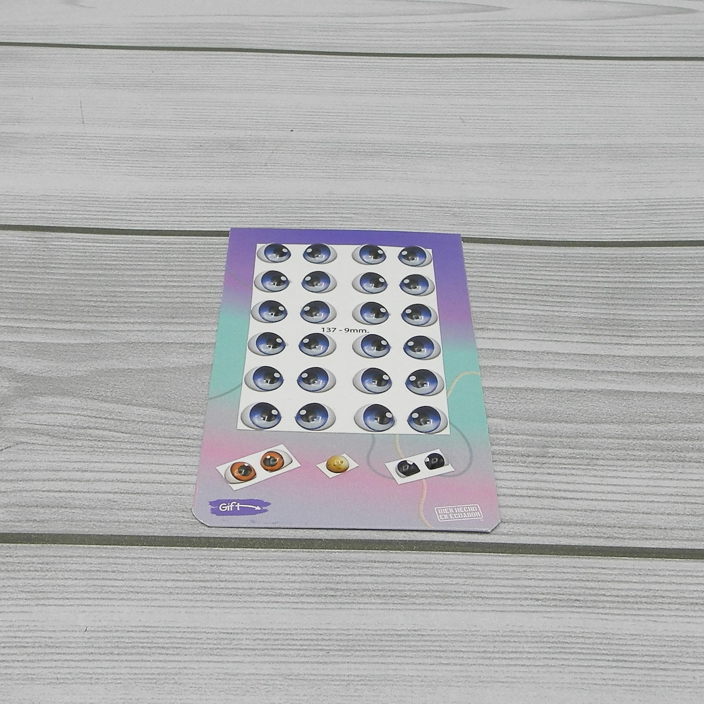 Occhi 3D misura 9mm Mod. 137