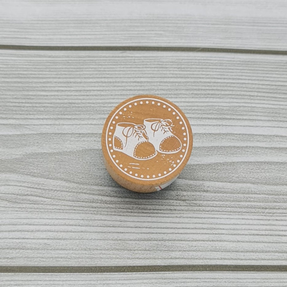 Timbro in Legno Artemio Scarpette