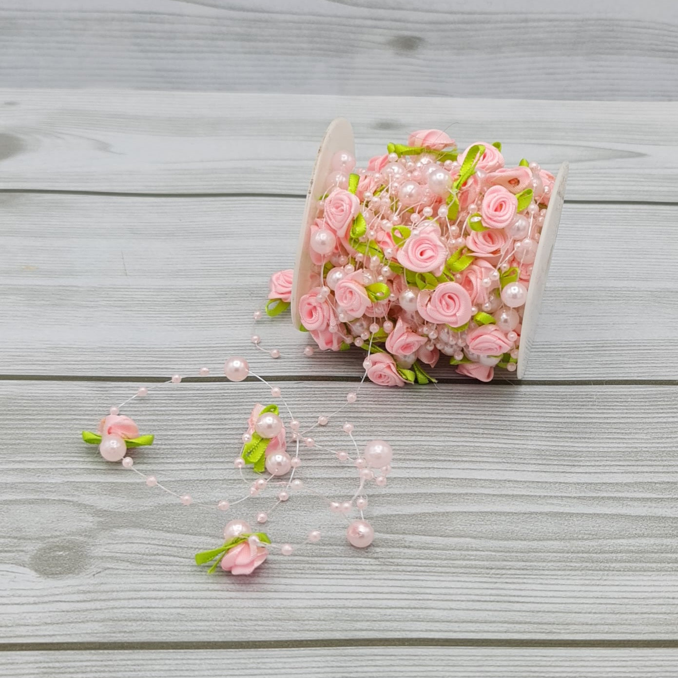 Nastro Rose e Perle 3D 15mm Gogolandia