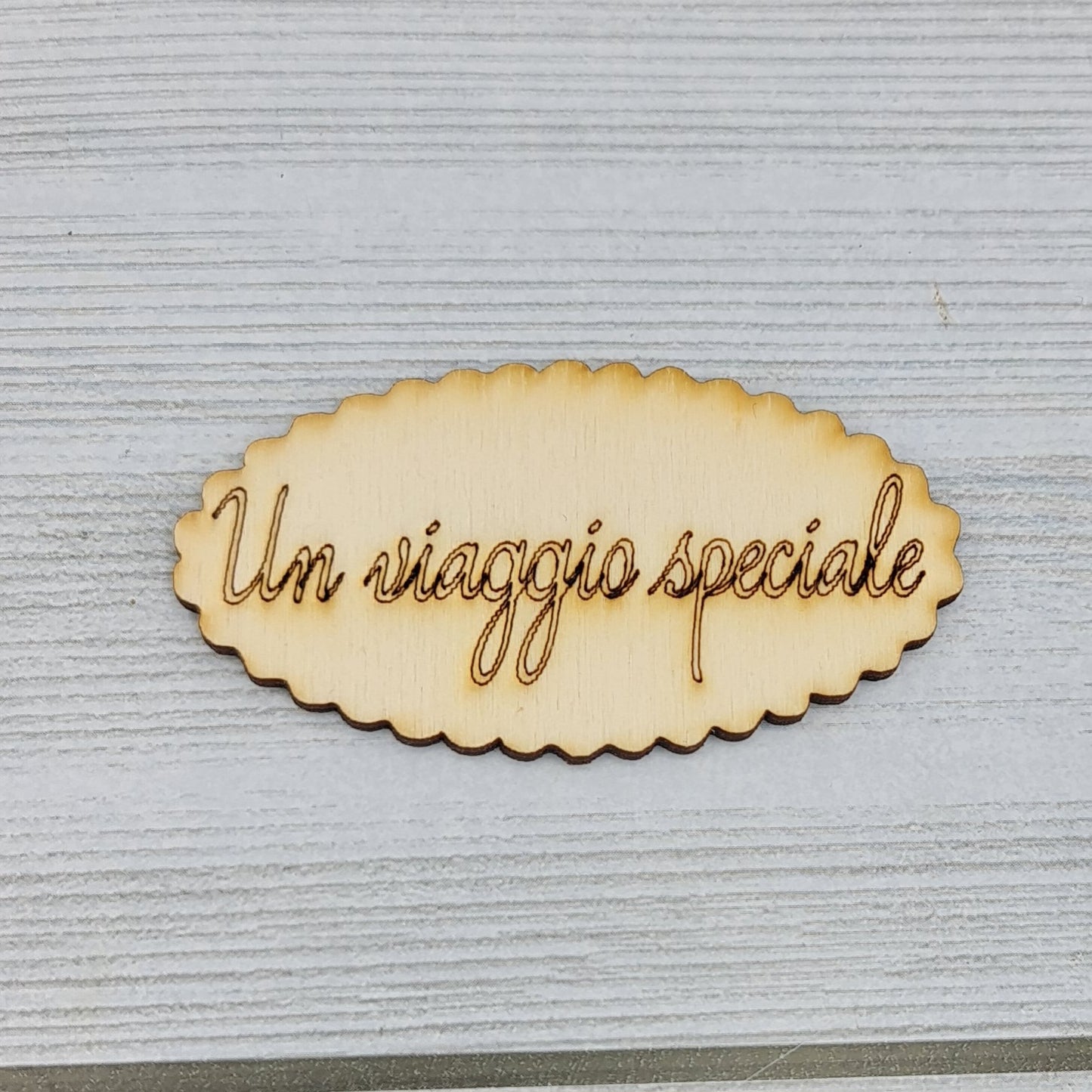 Targhetta Un Viaggio Speciale Sagomiamo