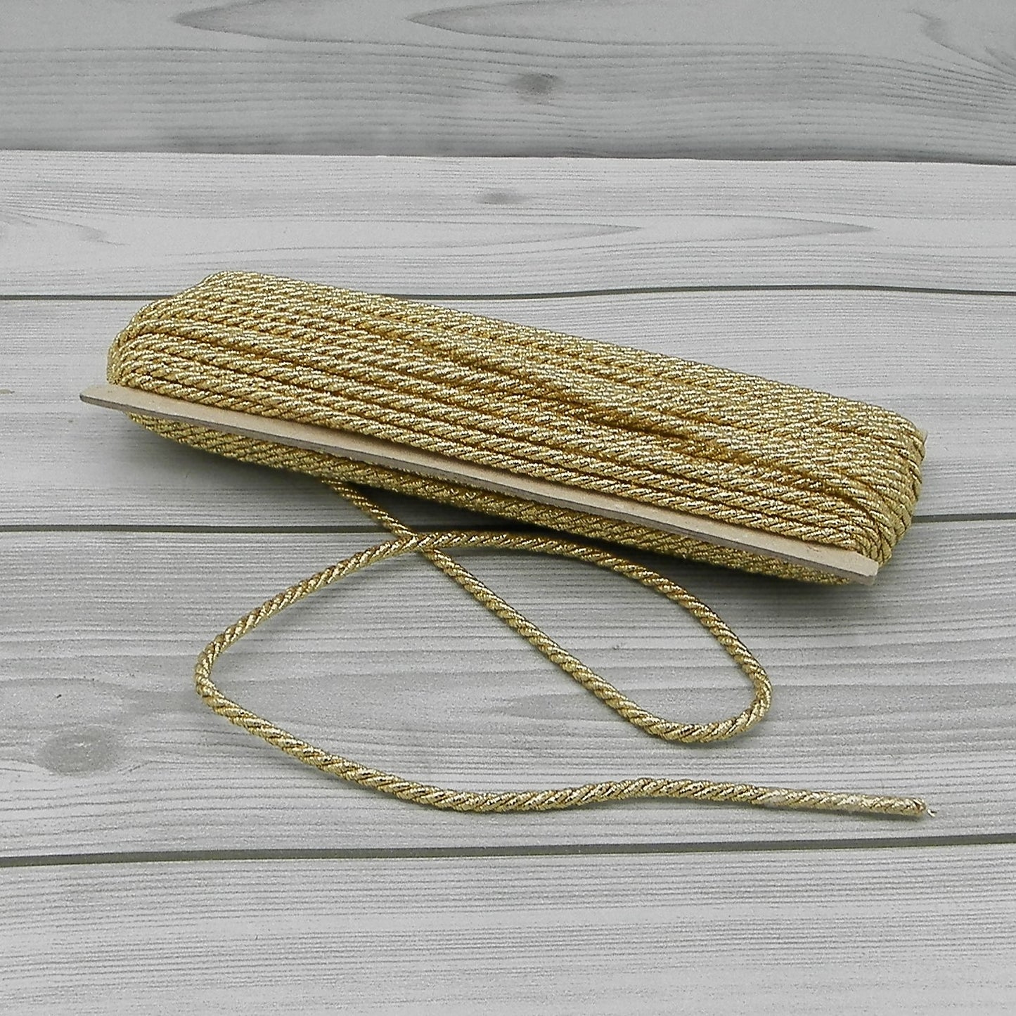 Nastro Cordoncino Lamè Oro 3mm Gogolandia