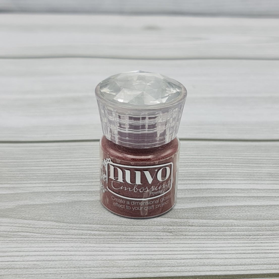 Nuvo Embossing Powder Crismon Gloss
