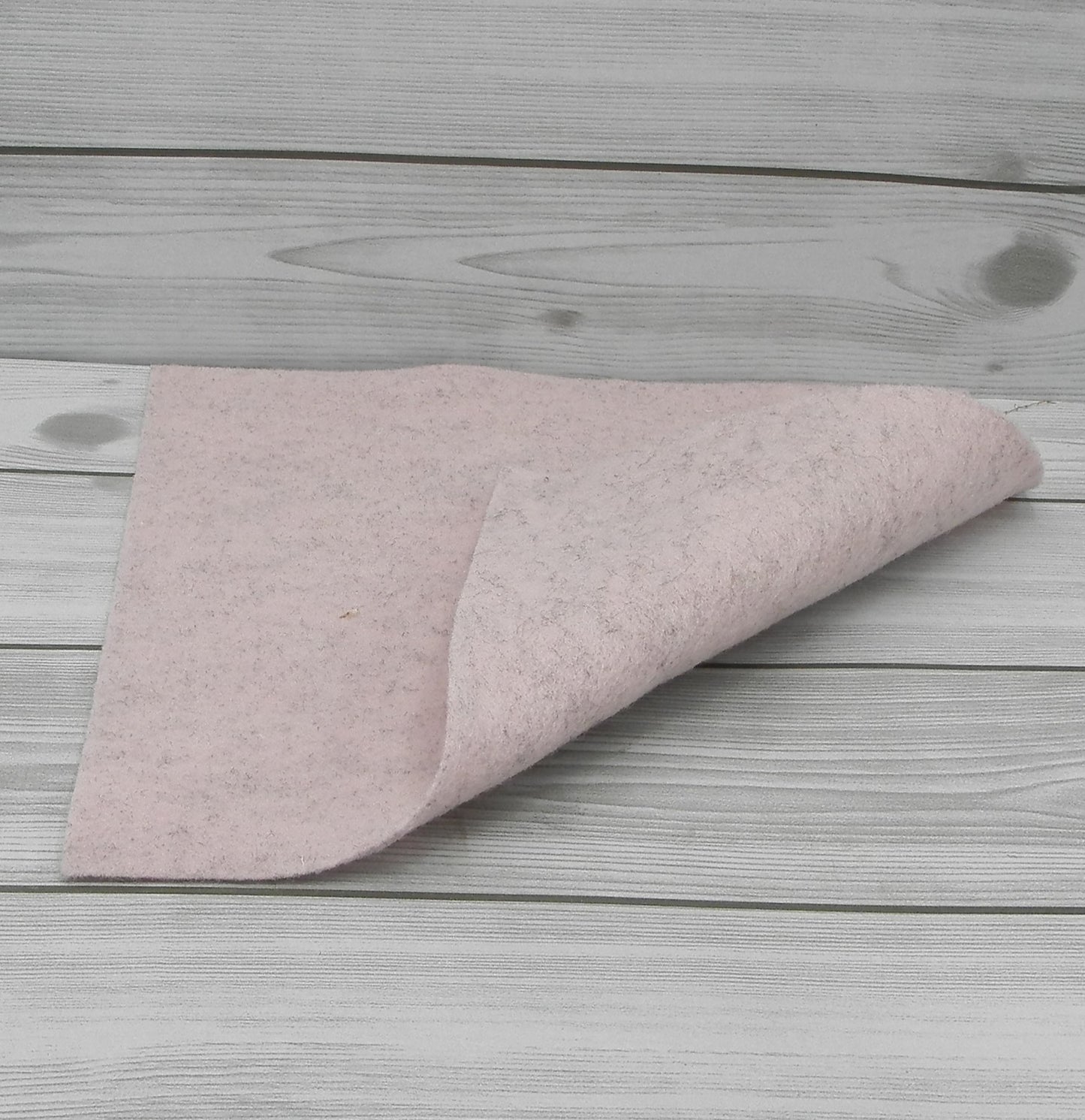 Feutre façonnable avec bande rose poussiéreuse