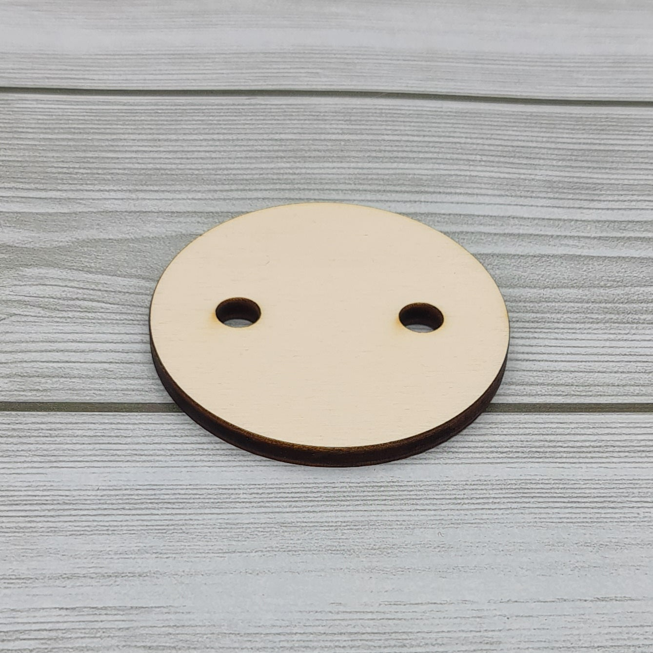 Piedistallo Cerchio con 2 Fori 8cm Gogolandia