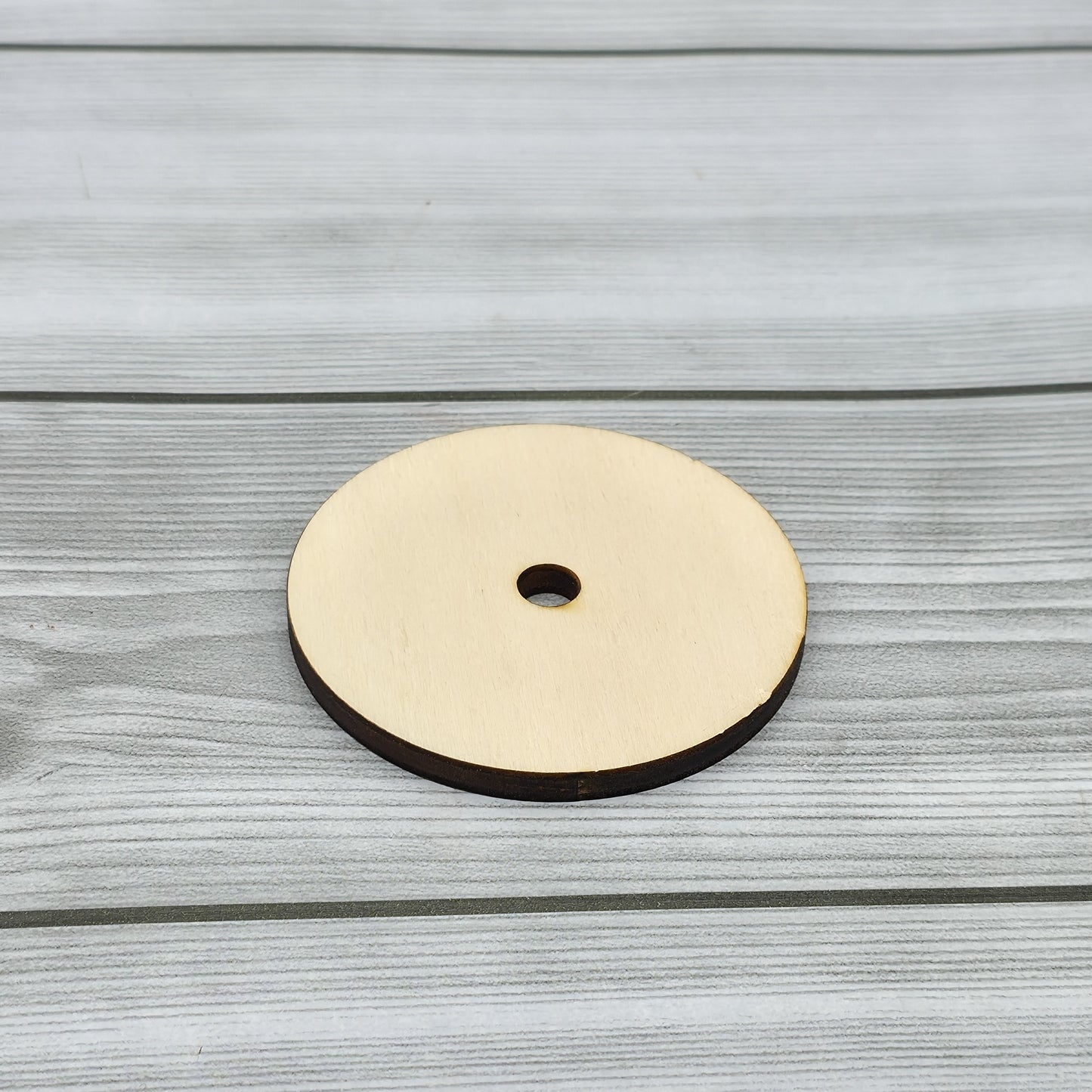 Piedistallo Cerchio con Foro 8cm Gogolandia