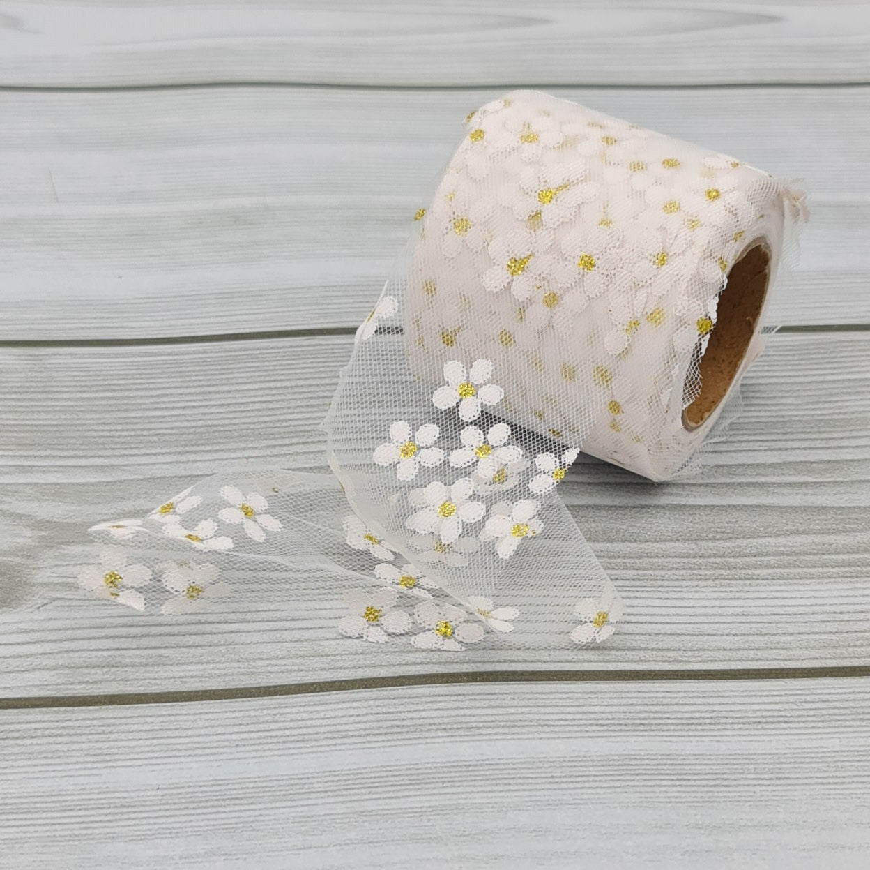 Rotolo Organza con Fiori Bianco 6cm Gogolandia