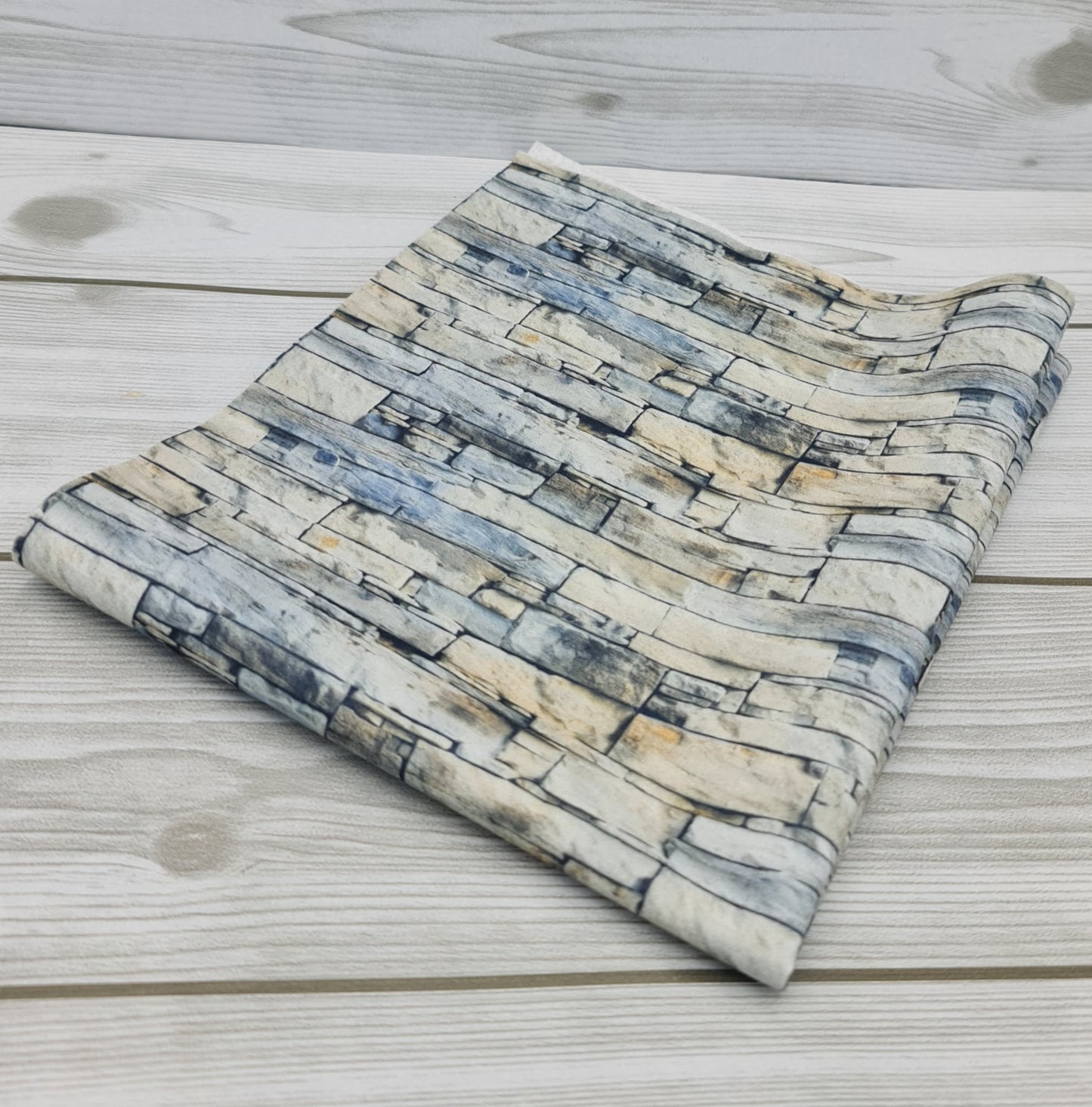 Pannolenci Stamp. Pietra Fredda Gogolandia