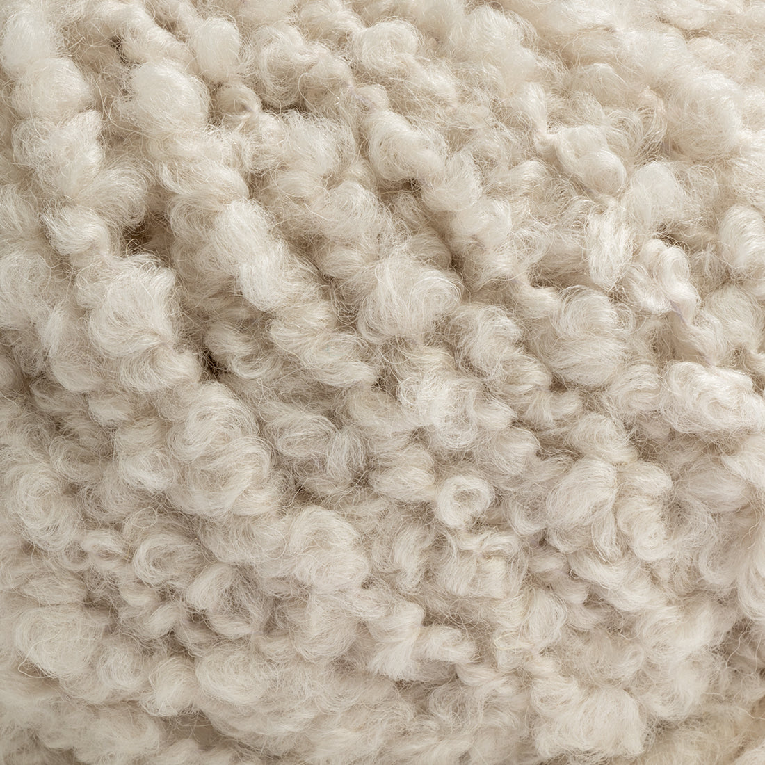 Lana Bambolina per capelli Col. 18 50gr