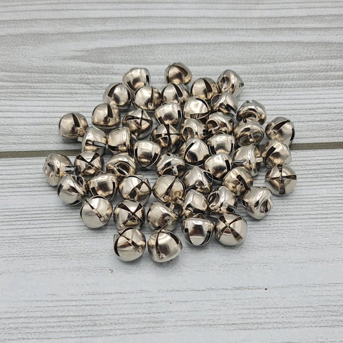 Silver Bells 1cm 48 pieces