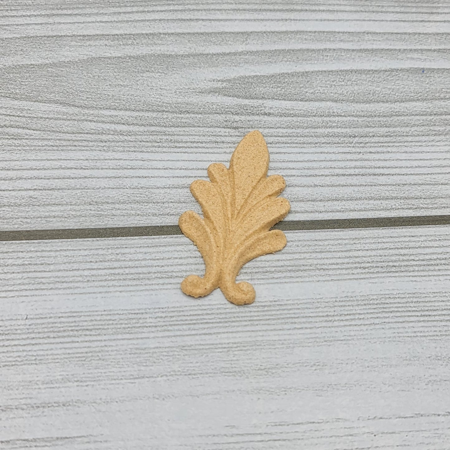 Small Leaf Code 7976