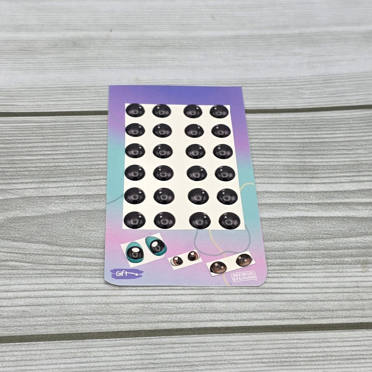 Occhi 3D misura 9mm Mod. 102