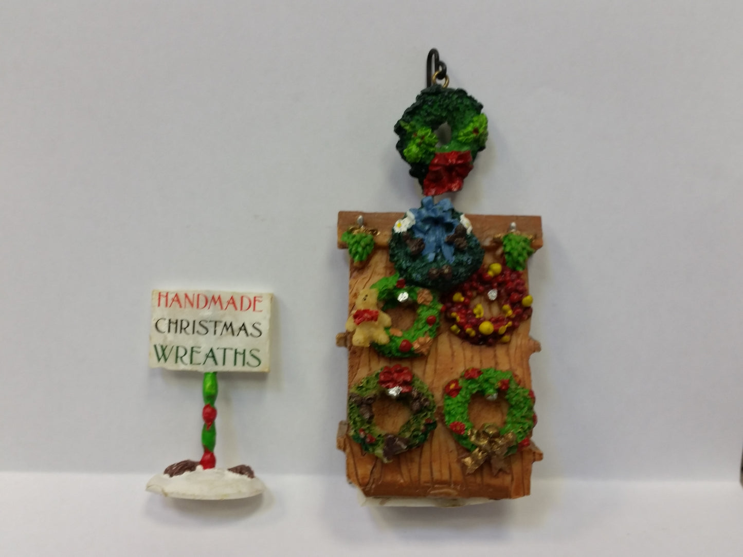 Miniatura Lemax Wreath Display