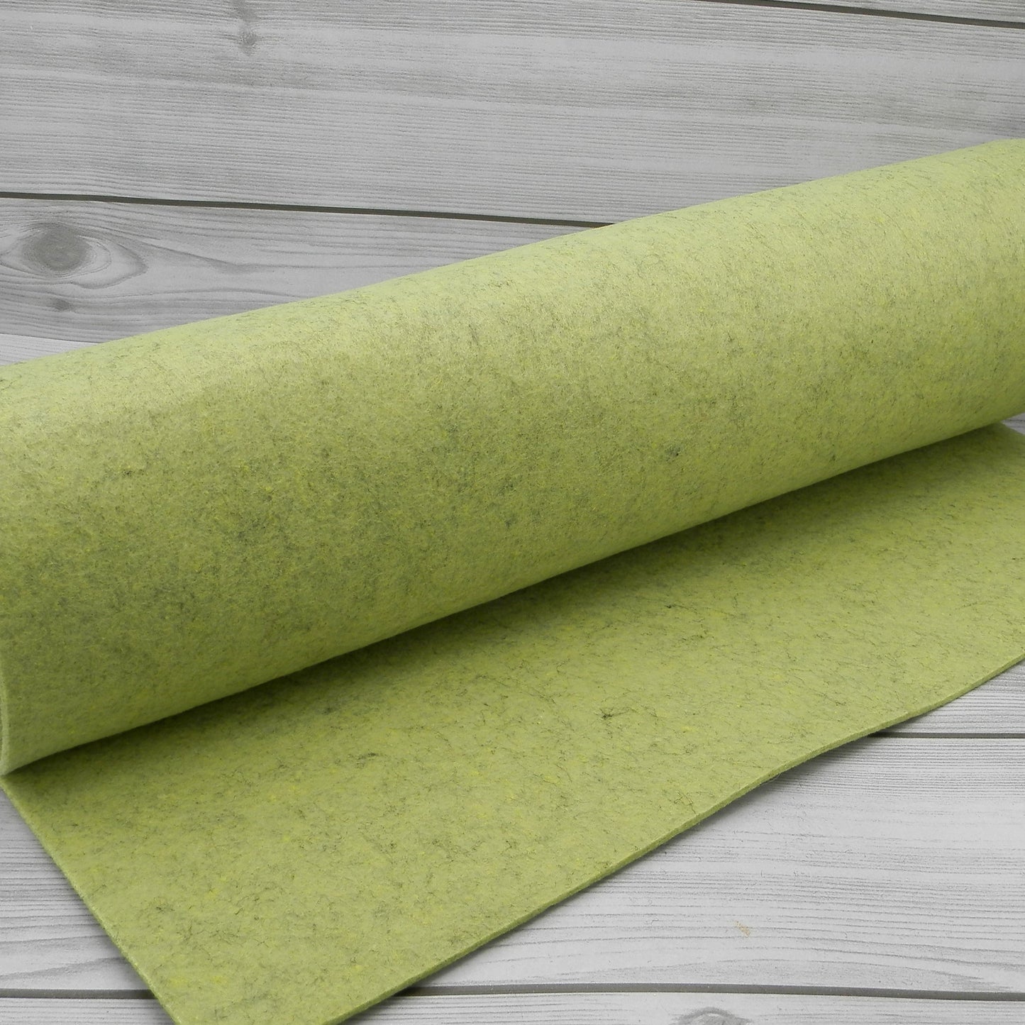 Synthetic Felt 3mm Meadow Green Col. 084