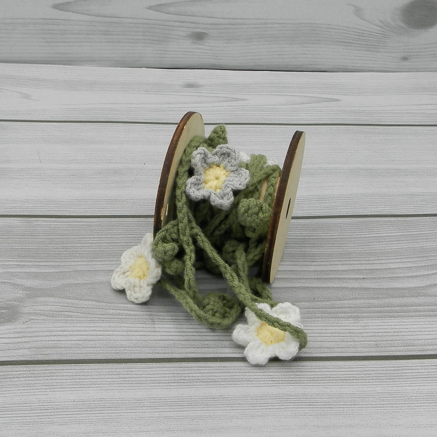 Apple Green Karo Ribbon Code NAGO33053