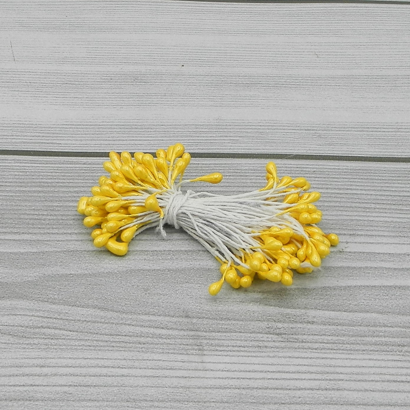 Yellow Cerino Pistil